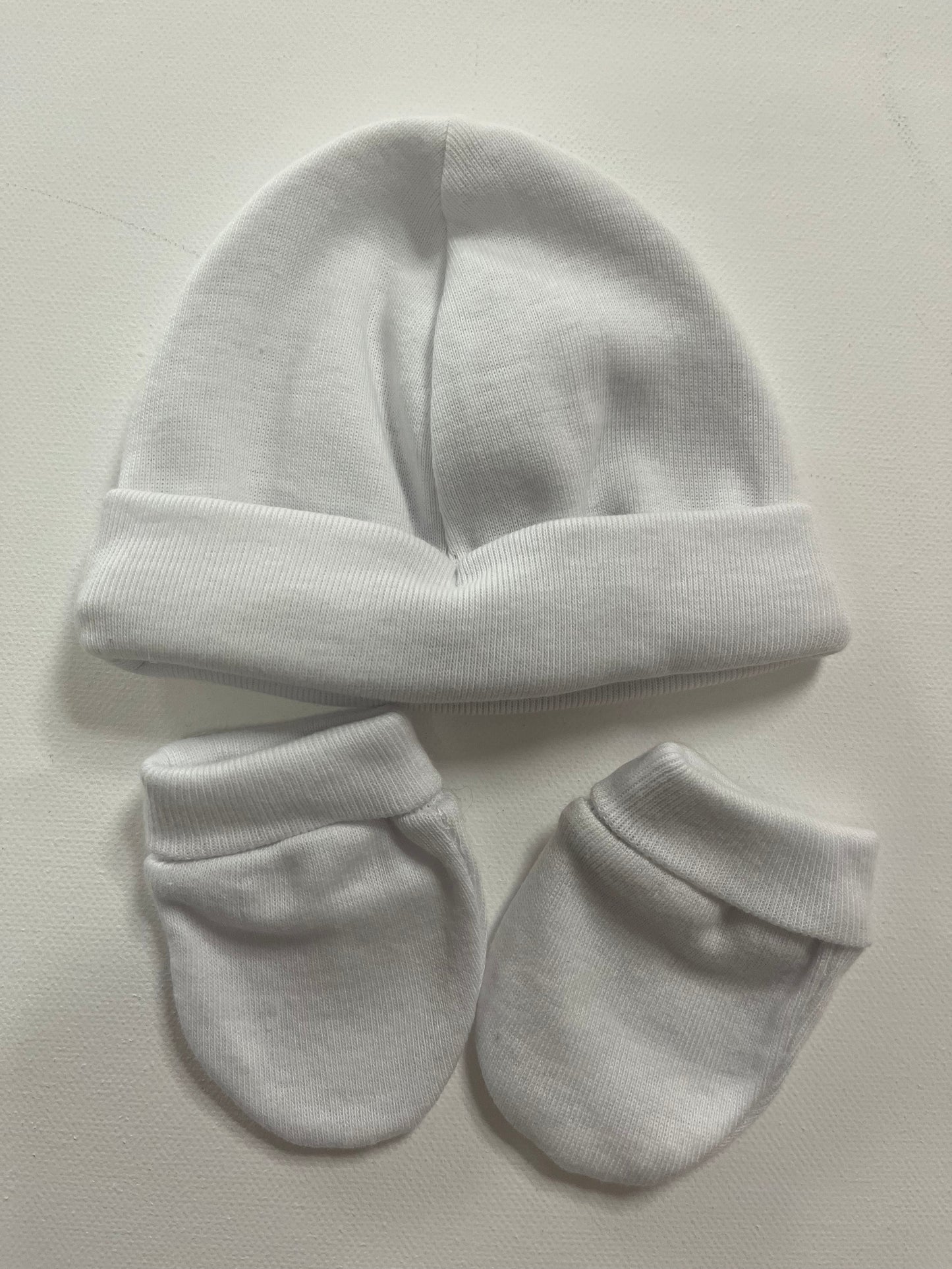 Gorro y Manoplas liso blanco