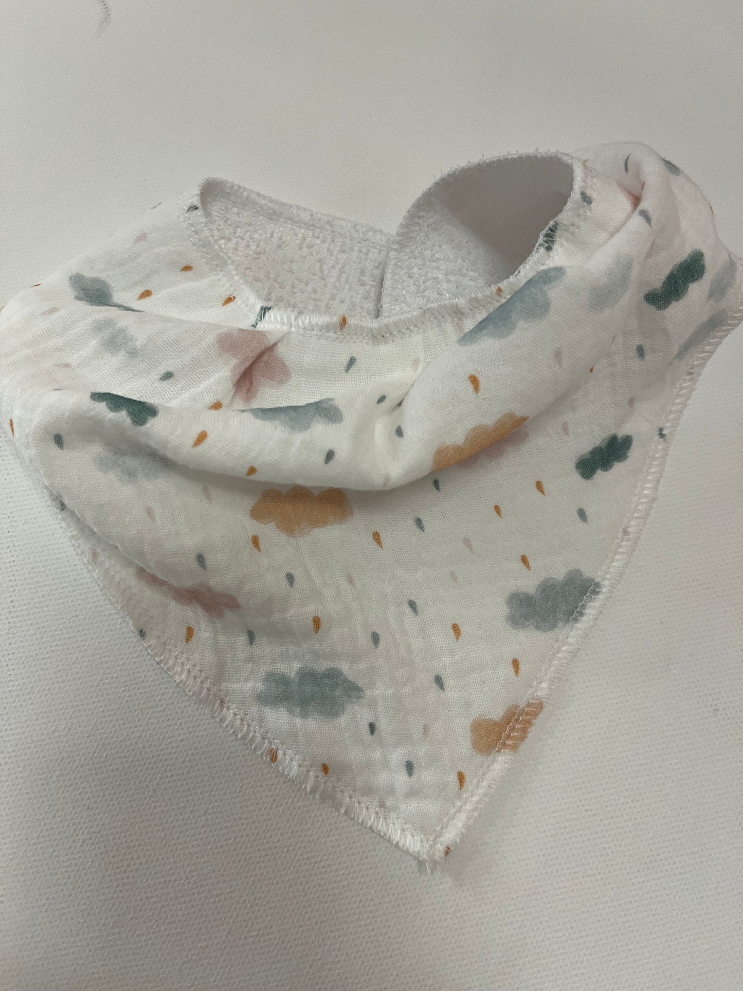 Babero Bandana Nubes